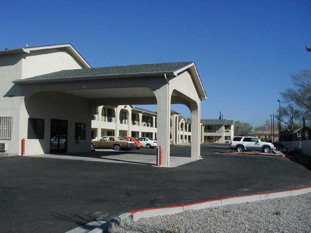 American Inn & Suites Αλμπουκέρκι Εξωτερικό φωτογραφία