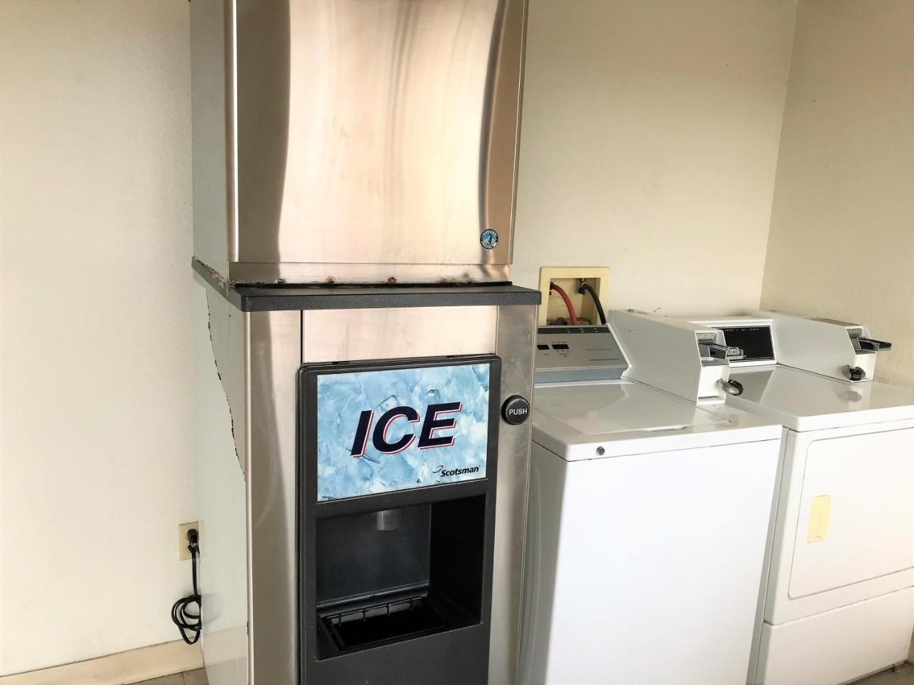 American Inn & Suites Αλμπουκέρκι Εξωτερικό φωτογραφία